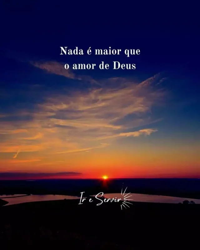 A bíblia nos ensina que o amor de Deus é infinito e inquebrável.

Em 1 Coríntios 13:4-8, lemos:

'O amor é paciente, é bondoso. O amor não é invejoso, não se vangloria, não se orgulha. Não faz nada de indecente, não procura seus próprios interesses, não se irrita, não guarda rancor. Não se alegra com a injustiça, mas se alegra com a verdade. Tudo sofre, tudo crê, tudo espera, tudo suporta.'

Este versículo nos mostra a natureza incondicional do amor de Deus.

Além disso, em João 3:16, lemos:

'Porque Deus amou o mundo de tal maneira que deu o seu Filho unigênito, para que todo aquele que nele crê não pereça, mas tenha a vida eterna.'

Esta passagem nos mostra o sacrifício que Deus fez por amor a nós, dando seu próprio filho para nos salvar.

Deus também nos ama incondicionalmente, independentemente de nossos erros e pecados.

Em Romanos 5:8 diz:

'Mas Deus prova o seu próprio amor para conosco, em que, enquanto ainda éramos pecadores, Cristo morreu por nós.'

Isso mostra a profundidade do amor de Deus por nós, mesmo quando não o merecemos.

Em resumo, a bíblia nos ensina que nada é maior do que o amor de Deus.

Ele é paciente, bondoso, incondicional e sacrificial.

Ele nos ama incondicionalmente, independentemente de nossos erros e pecados.

É um amor que nos sustenta e nos dá esperança.

❤️ Deus lhe trouxe aqui por um propósito

📖 Com Ele, tudo é possível! (Marcos 10:27)

💎 Siga para mais palavras de encorajamento

#ireservir #teologia #deusnafrente #versiculosbiblicos #bibliantv #cristo #igreja #jesuscristoreidosreis #jovenescristianos #bibliainfantil #jesuschrist #bibliadeestudo #espiritualidade #jesuscristoestavoltando #deusnocomandosempre #esperança #deusemaravilhoso #mensagemdodia #paz #bíbliaanote #versiculododia #frasescristianas #oracion #ora #oração #jesuscristosalvador #deusnocontrolesempre #bíbliadiaria