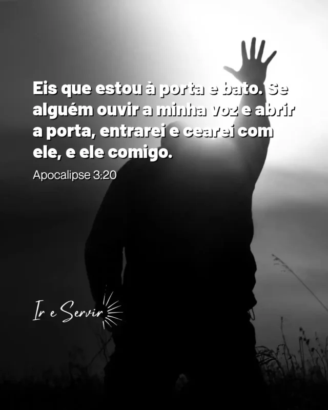 O versículo de Apocalipse 3:20 nos convida a refletir sobre a disposição de abrir a porta de nosso coração para Jesus.

 Ele se apresenta como um visitante gentil, aguardando um convite para entrar em nossas vidas.

 Essa imagem nos lembra que, muitas vezes, somos nós que nos afastamos, negligenciando a comunhão com o Senhor.

 Para uma vida cristã plena, é essencial cultivarmos essa abertura diária: dedicar tempo à oração, à leitura da Palavra e à reflexão.

 Ao fazermos isso, permitimos que Jesus entre em nossas vidas, transformando nossa jornada.

 Assim, ao cearmos com Ele, encontramos renovação, força e direção, essenciais para seguir Seus ensinamentos e refletir Seu amor ao mundo.

❤️ Deus lhe trouxe aqui por um propósito

📖 Com Ele, tudo é possível! (Marcos 10:27)

💎 Siga para mais palavras de encorajamento

#ireservir #palabradedios #adora #jesusestavoltando #amordedeus #estudeabíblia #palavrasdedeus #bibliainfantil #diosesbueno #jesuscristovive #leituradabíblia #saude #teologia#autoconhecimento #jesussaves #faith #jesuscristosalvador #fe #salva #frasescristianas #versiculosdodia #versiculododia #devocionaldiario #esperança #bíblia #bibliadiaria #bibliaonline #reinodedeus #estude_a_bíblia