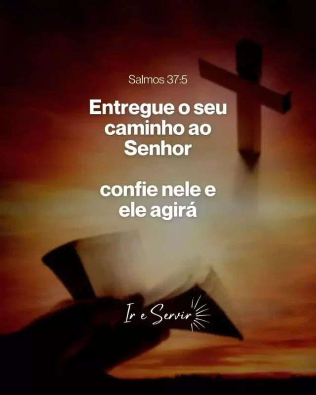 Essas palavras são um lembrete poderoso de que não estamos sozinhos nesta jornada da vida. Deus está sempre conosco, guiando nossos passos e cuidando de nós em todos os momentos.

Se você já se sentiu perdido, confuso ou sem esperança, deixe-me dizer-lhe que Deus está apenas esperando por você para se entregar a Ele. Ele quer ser seu companheiro constante em todos os aspectos da sua vida.

Não importa o que você esteja enfrentando hoje, saiba que Deus é maior do que qualquer desafio ou obstáculo. Ele é o caminho para a paz, alegria e felicidade duradoura.

Então, que tal dar o primeiro passo hoje e se entregar a Ele? Confie em Deus e permita que Ele guie seus passos. Você ficará surpreso com o que Ele pode fazer em sua vida.

Que essa passagem possa inspirá-lo a buscar um relacionamento mais profundo com Deus. Lembre-se que Ele está sempre ao seu lado, pronto para lhe dar a força e o conforto que você precisa.

❤️ Deus lhe trouxe aqui por um propósito

📖 Com Ele, tudo é possível! (Marcos 10:27)

💎 Siga para mais palavras de encorajamento

#ireservir #gratidao #bibliadiaria #mensagemdodia #bíbliaonline #jesusvive #palavradedeus #deusebomotempotodo #salvação #bibliadeestudo #god #biblia #catolico #espiritualidade #oração #jesuscristosalvador #gospel #cristao #defesadoevangelho #bible #biblianvt #deusnocontrolesempre #palabradedios #bibliainfantil #versiculododia #deusacimadetodos #oracion #deuseamor